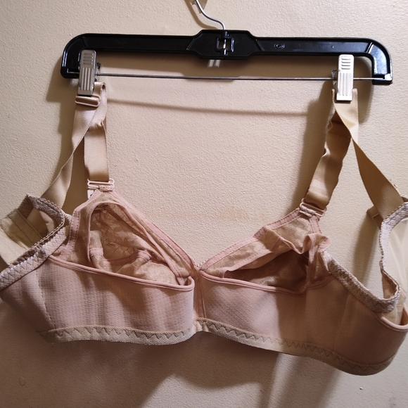 Women's Maternity Bra Size 38 CC - Picture 2 of 3